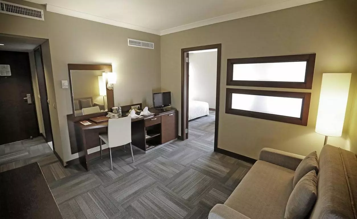 KAYAPRESTIGE_SHABAVIZPARVAZ (9).jpg